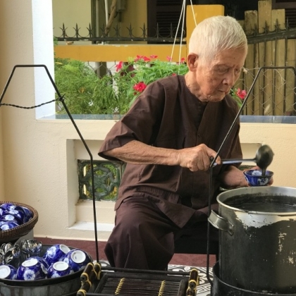 Black sesame sweet soup - An unforgettable culinary taste in Hội An