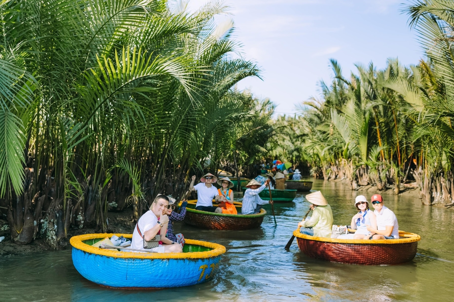 hoi an town and restaurant